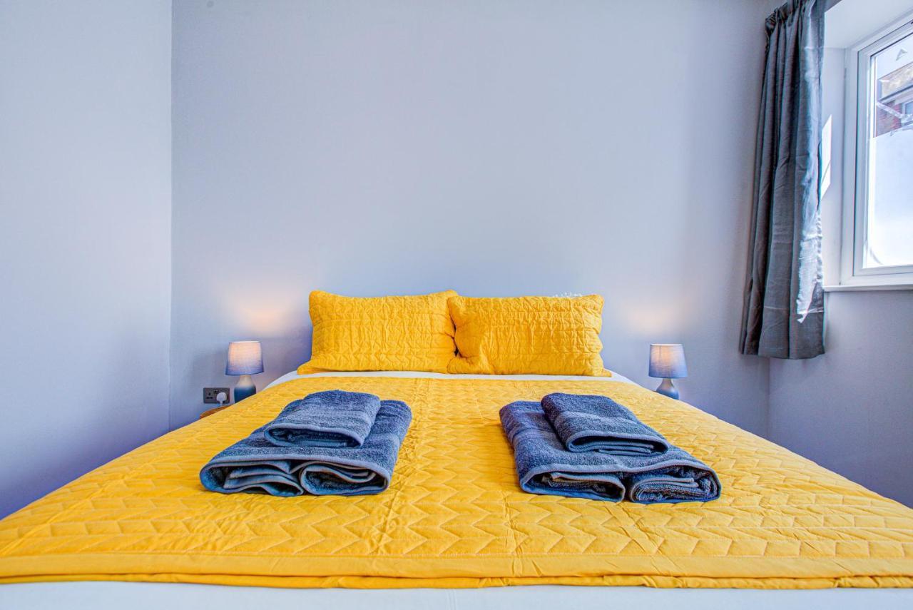 Spacious And Modern 1 Bed 1 Bath Apartment In The Heart Of 伊斯特布恩 外观 照片